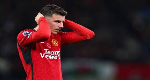 قبل كلاسيكو ليفربول.. مانشستر يونايتد يعلن إصابة ماسون ماونت